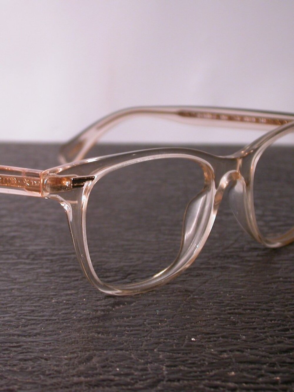 Oliver Peoples Crystal Clear and Gold Classic Eyeglasses Frames Made in Italy
